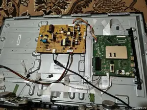 Dezmembrez Grundig 32 VLE 4301 ba