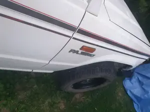 Pajero mk1 fara rugina, suduri vopsea originala  - imagine 5