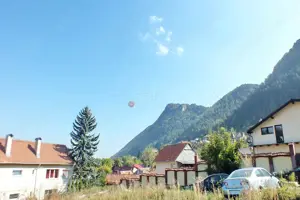 Teren Intravilan - Pozitionare Centrala - imagine 3