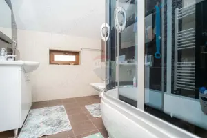 0% Comision - VILA de LUX de vânzare – Cu iaz natural - imagine 20