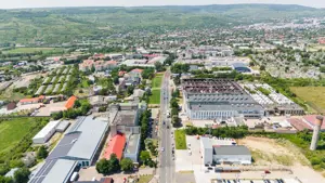 Spațiu Industrial de Închiriat între 1.140 - 4.623mp - Huși - E581 - imagine 11