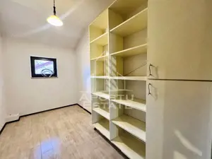 Casa cu 5 camere,2 bai, , ideala pentru birouri , in zona Cetatii - imagine 12