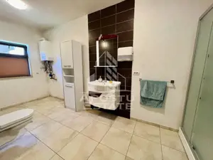 Casa cu 5 camere,2 bai, , ideala pentru birouri , in zona Cetatii - imagine 6