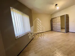 Casa cu 5 camere,2 bai, , ideala pentru birouri , in zona Cetatii - imagine 9