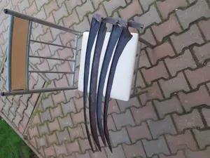 Vand coase ,joagar, târnacop și t rsita vechi - imagine 4