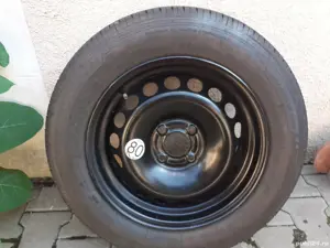 Vând roată de rezervă Sandero