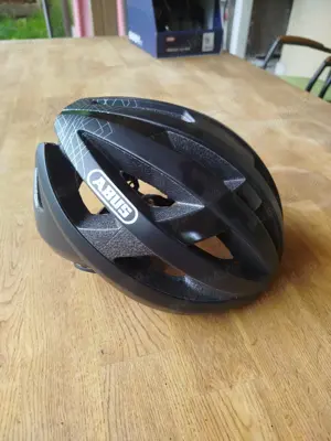 Casca bicicleta Abus Viantor M