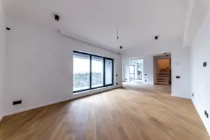 Penthouse Premium 4 camere, 2 terase, 3 băi, parcare inclusă