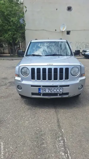 Vând Jeep Patriot - imagine 4