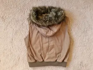 Vesta YOU cu gluga, army, marimea 40 dama - imagine 2