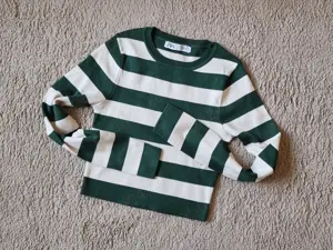 Bluza scurta ZARA, marimea 40