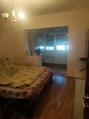 Vând apartament - imagine 7