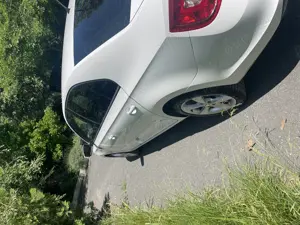 Skoda rapid 1.2 TSI - imagine 4 Skoda rapid 1.2 TSI - imagine 4