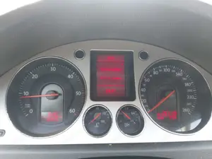 Volkswagen Passat B6 2008 - imagine 7