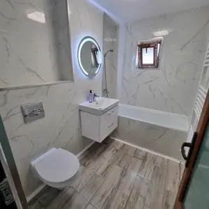 Apartament Florina lux regim hotelier - imagine 3