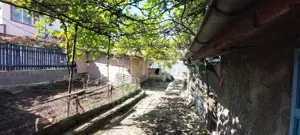 Teren de vanzare 300mp toate utilitatile