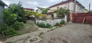 Teren de vanzare 300mp toate utilitatile