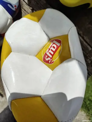 Mingi de fotbal 