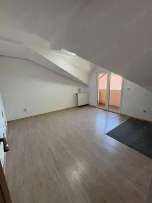 Inchiriem Casa primitoare pe Decebal. 5 camere + curte. Ideală pentru Educatie Creativitate Birouri - imagine 7
