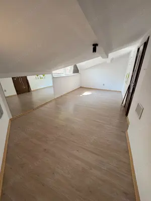 Inchiriem Casa primitoare pe Decebal. 5 camere + curte. Ideală pentru Educatie Creativitate Birouri - imagine 6