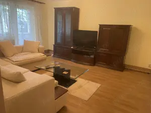 Apartament 3 camere, et 2 , parcul Clăbucet, Dâmbovița, Sagului