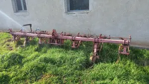 Vand prasitoare si semanatoare de porumb, fl. soarelui