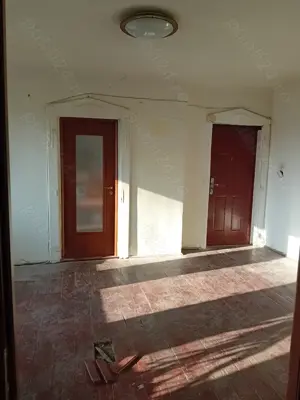 Vand Etaj vila Central - imagine 10