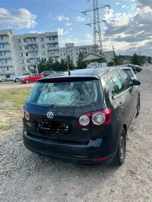  Vând Golf 5 Plus , 1.9 Tdi , an 2007 - imagine 2