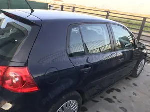 VW Golf 5 din 2008 - imagine 8