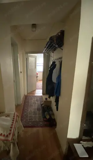 Proprietar, apartament 3 camere si boxa, Pitesti, langa liceul Ion Barbu - imagine 8