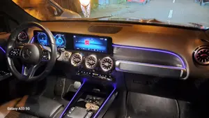 Mercedes EQB 300 4MATIC Negru 67kw , inmatriculata 2023, 4x4  - 28.490 Euro+tva - imagine 9