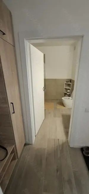 Proprietar. Inchiriez Ap. 1 camera si loc de parcare in complex Ateneo - imagine 3