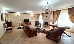 Casă / Vilă cu 4 camere de vânzare in Spataru, Buzau - imagine 11