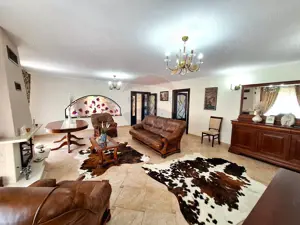 Casă / Vilă cu 4 camere de vânzare in Spataru, Buzau - imagine 10