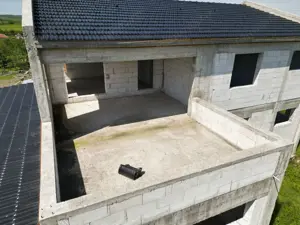 Casă la roșu din BCA de vânzare în Județul Arad - imagine 15