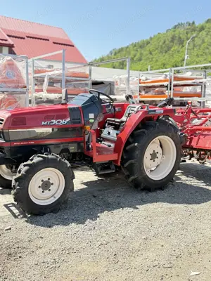 Tractor japonez  Mitsubishi MT 306 - imagine 4