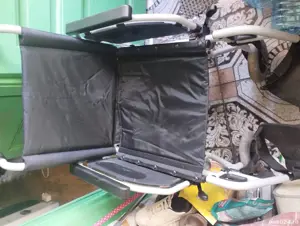 Cărucior pentru persoane cu dizabilități  - imagine 2