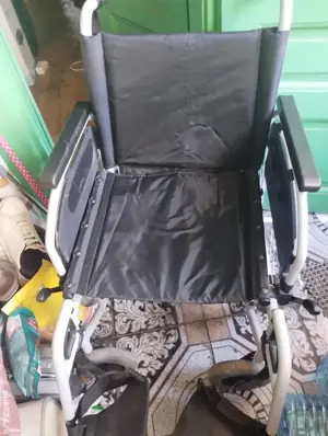 Cărucior pentru persoane cu dizabilități 