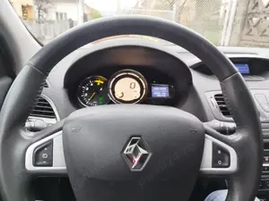 Renault Megane 2013 - imagine 7 Renault Megane 2013 - imagine 7