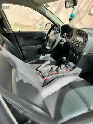 De vânzare Saab 9 3 din 2010 - imagine 2