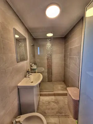 Vând casă Crevedia