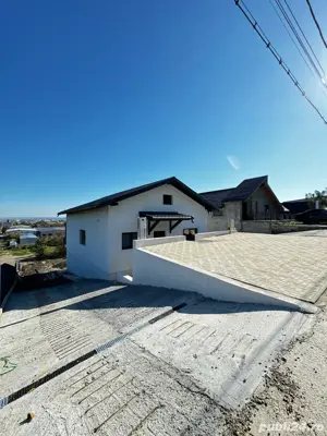 Casa de vanzare in Barati, Margineni - imagine 9