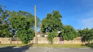 Casa de vânzare+Teren 1000mp