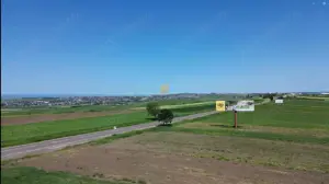 Teren Intravilan 36977 mp – E 85 – Intrare in Municipiul Suceava! De Vanzare! 0727817187