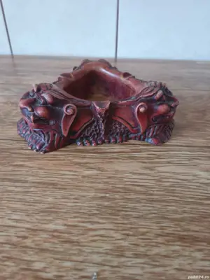 Scrumiera sculptata - imagine 3