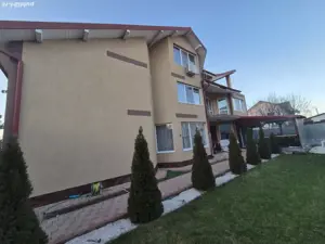 Casa vila zona Masnita