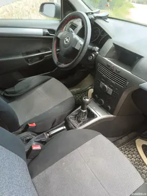 Opel Astra H  1,3 cdti  - imagine 6