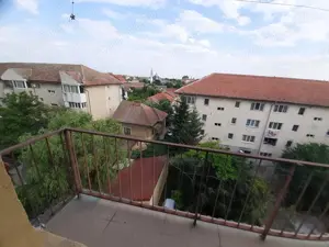 Vând Apartament 2 camere - imagine 10