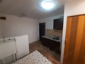 Vând Apartament 2 camere - imagine 9