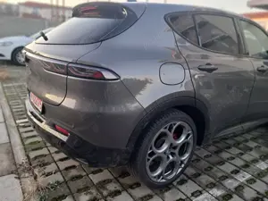 Alfa Romeo Tonale 1.5 FWD AT MHEV Speciale - imagine 4